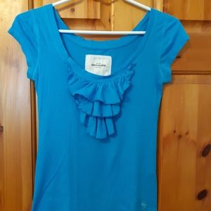 Blue ruffled t-shirt